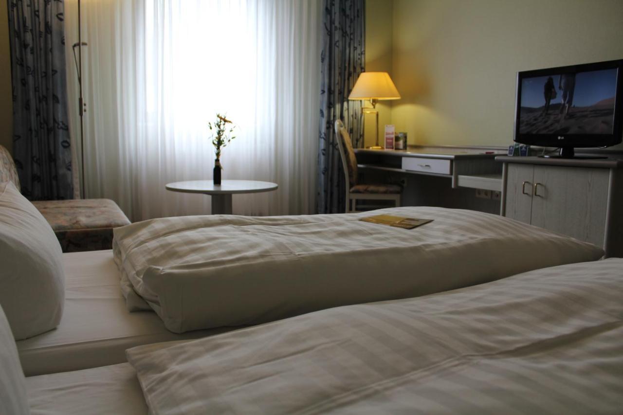 Hotel Rennsteig Masserberg Esterno foto