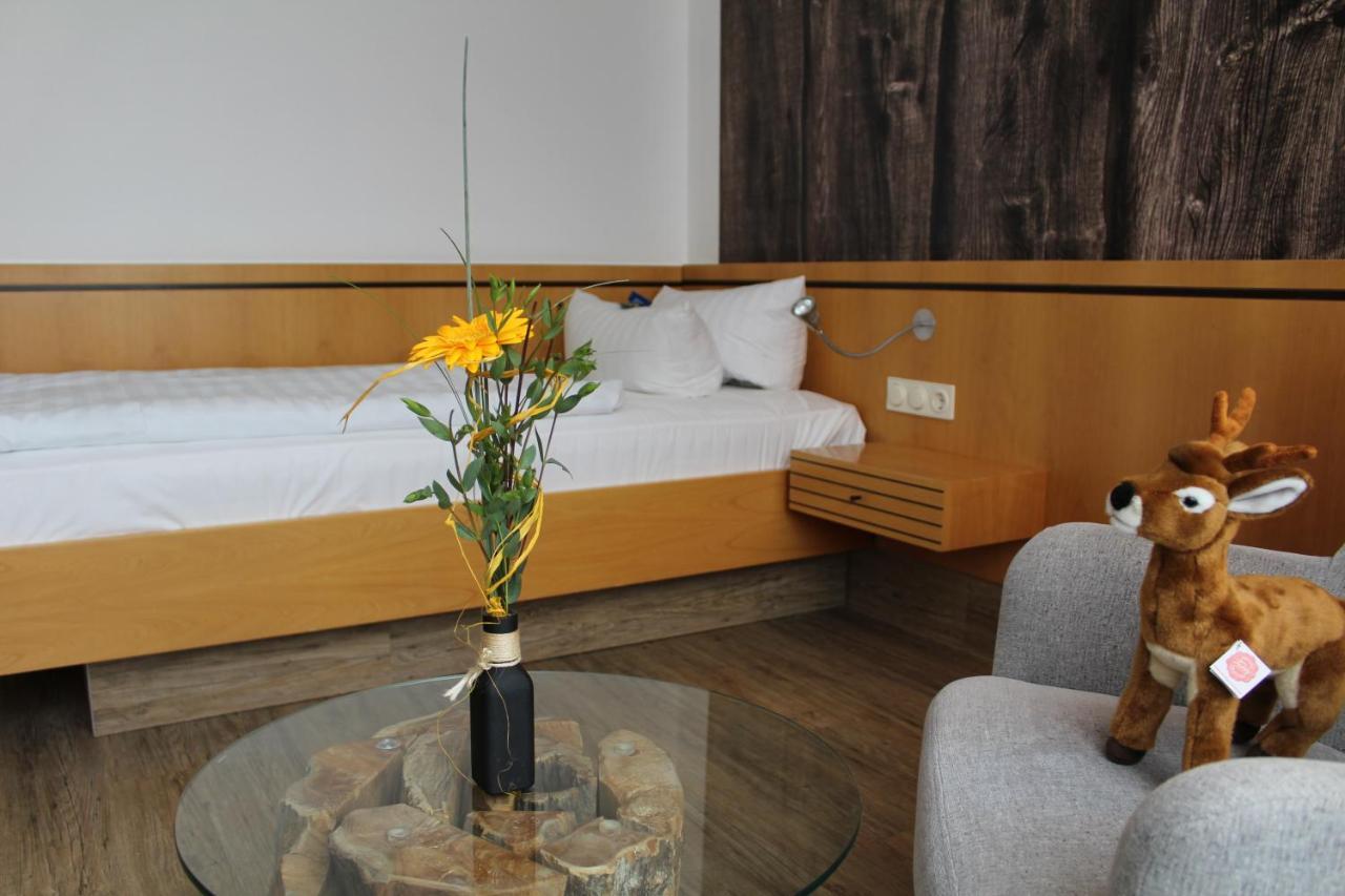Hotel Rennsteig Masserberg Esterno foto