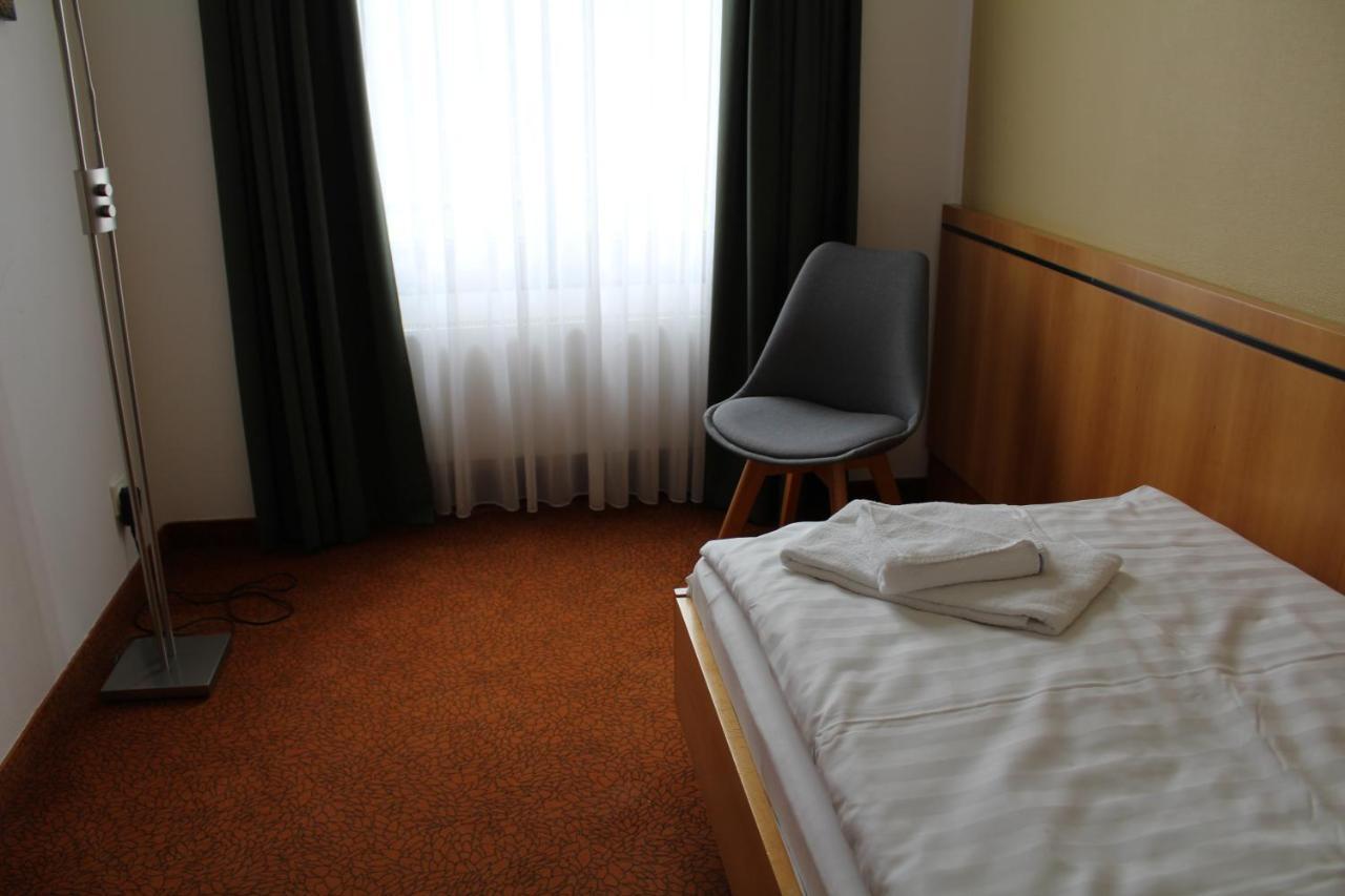 Hotel Rennsteig Masserberg Esterno foto