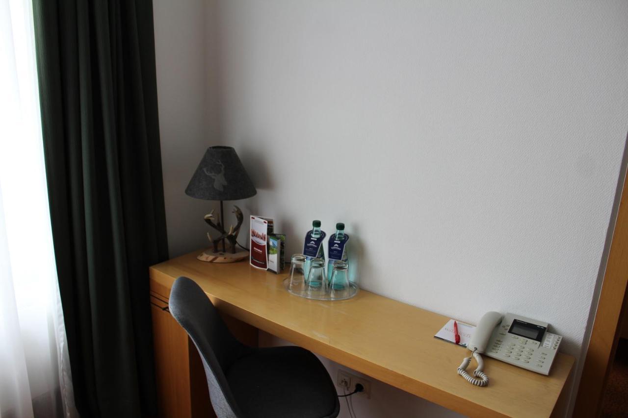 Hotel Rennsteig Masserberg Esterno foto